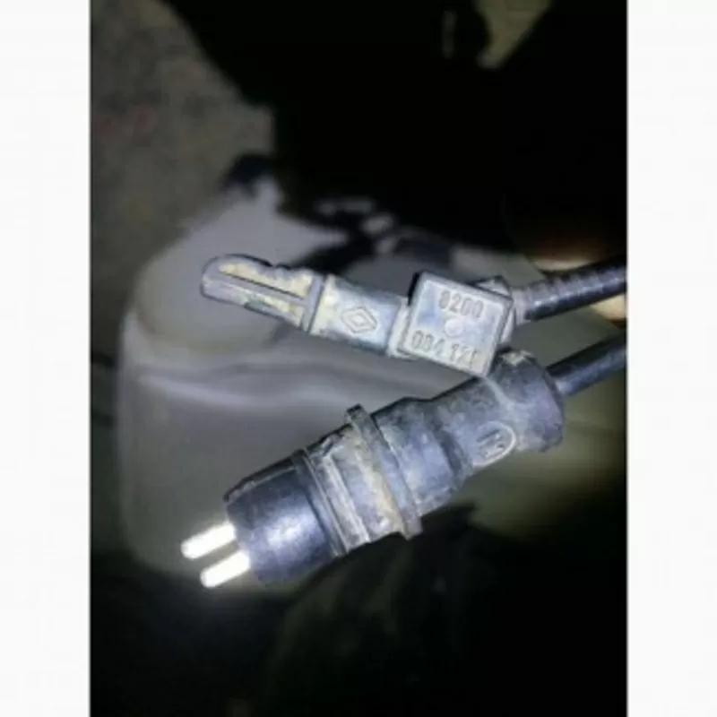 Б/у датчик ABS задний Renault Laguna 2,  8200084126