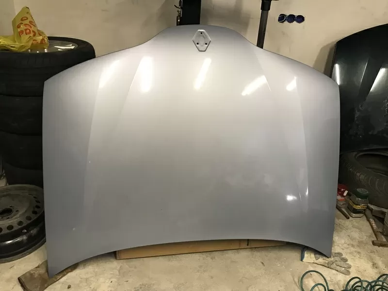 Бу капот Renault Laguna 2,  7751471641,  7751475999 цвет TEB64,  до рестайлинга,  есть мелкие царапины
