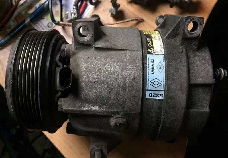 Б/у компрессор кондиционера для Renault,  8200021822,  7711134454