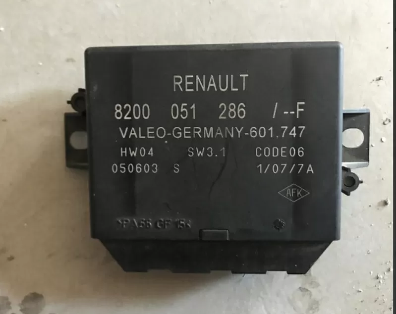 Б/у блок управления парктроником Renault Laguna 2,  8200051286, 