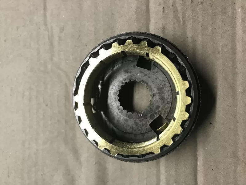 Бу муфта синхронизации 5 передачи КПП JR5 Renault 7701478131