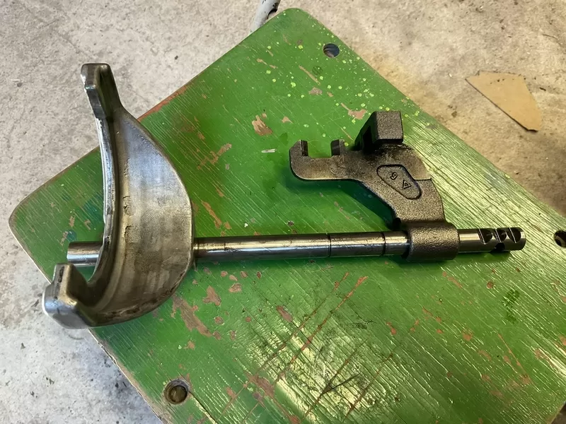 Бу вилка 5-6 передачи КПП ND0 002 Renault Megane Scenic 2,  7701474458