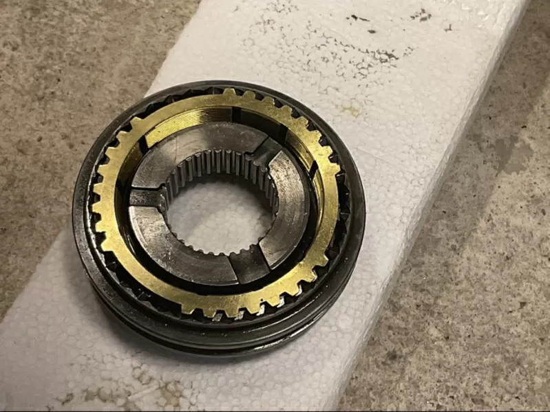 Бу муфта 5-6 передачи ND0 Renault Megane Scenic 7701474390, 8200142188