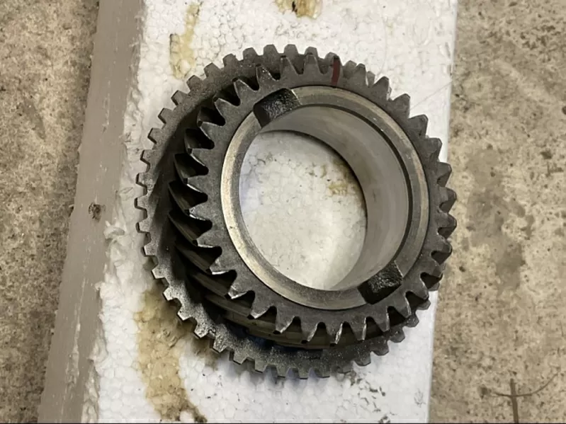 Бу шестерня 3 передачи первичного вала КПП Nd0 Renault Nissan 322608H503 31z