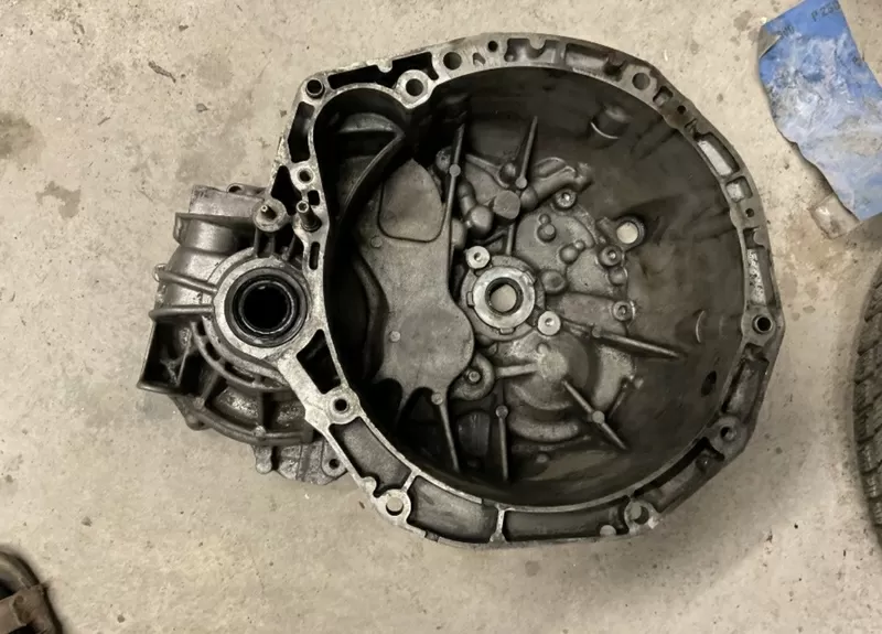 Бу корпус КПП ND0 002, Renault Megane Scenic 2, 7701474662 2
