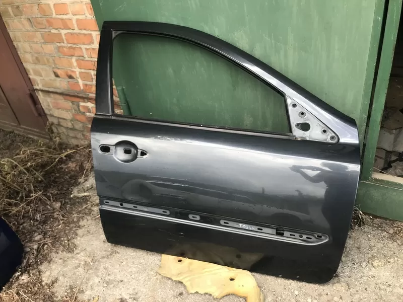 Б/у дверь передняя правая Renault Laguna 2,  7751472438,  цвет TEB66