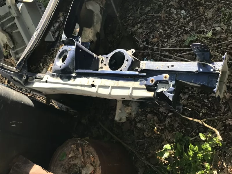 Бу передняя правая четверть Renault Laguna 2, 7751475099, 7751471776, 7782009317, 7782258047