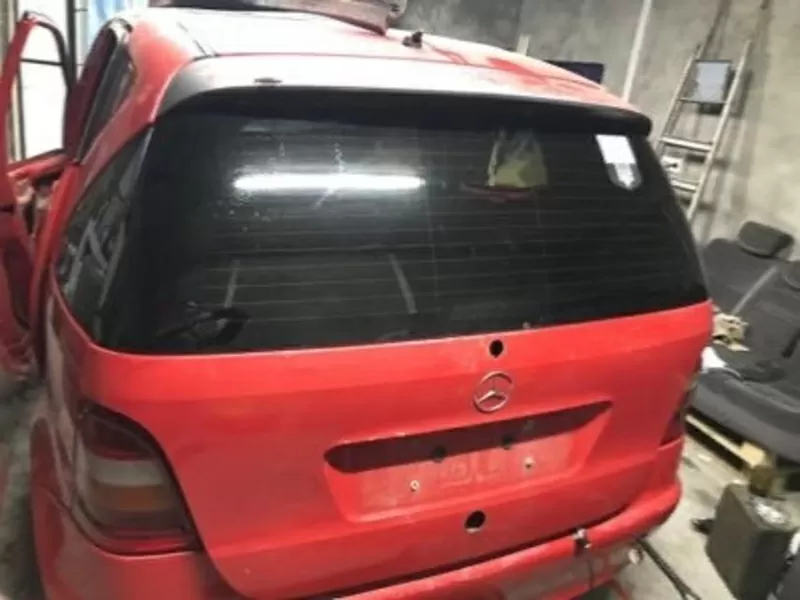 Бу крышка багажника Mercedes W168, A1687400505