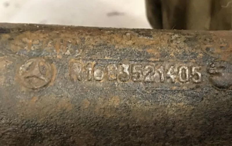 Бу рычаг задний левый Mercedes W168, R1683521405, A1683503506 3