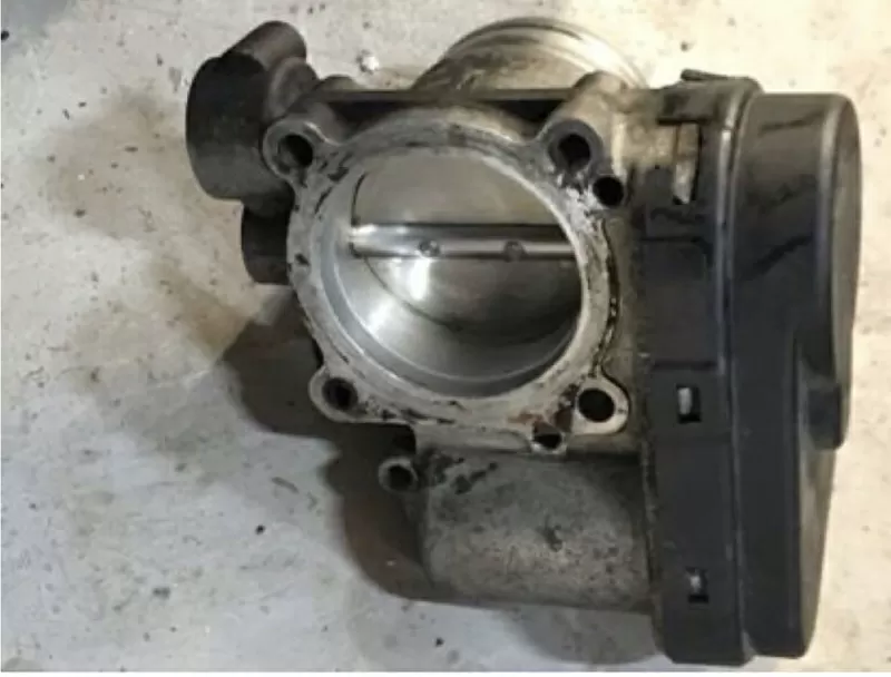 Бу дроссельная заслонка Mercedes Benz W168, A1661410125
