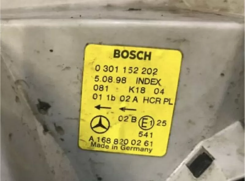 Бу фара правая Mercedes Benz W168, A1688200261 3