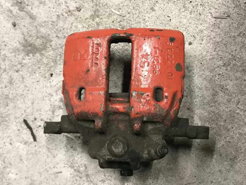 Б/у суппорт передний Mitsubishi Colt,  Smart ForFour,  A4544200601,  4605A066 правый