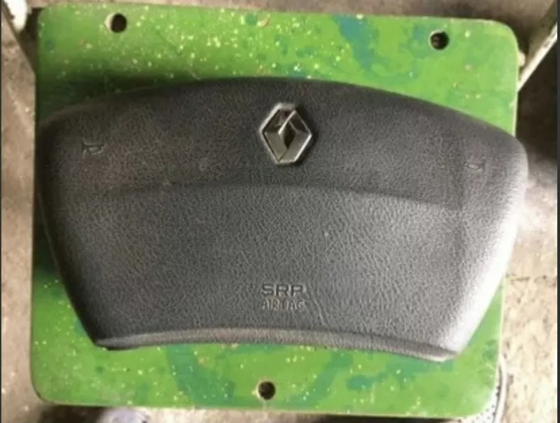 Б/у подушка безопасности AirBag 8200071201, Renault