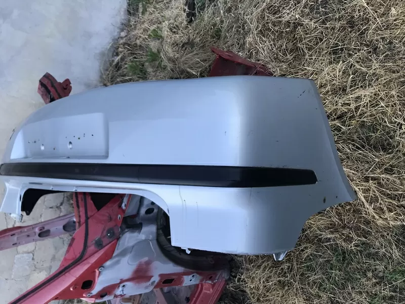 Бу бампер задний Renault Laguna 2 хетчбэк 8200002668. Дефект.
