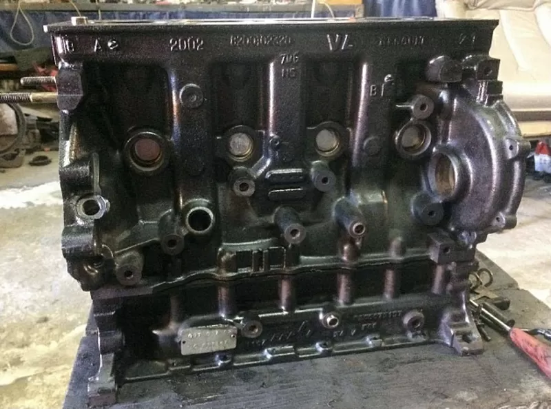 Б/у блок двигателя Renault G9T D702, 2.2dci, 8200102320, 8200079157