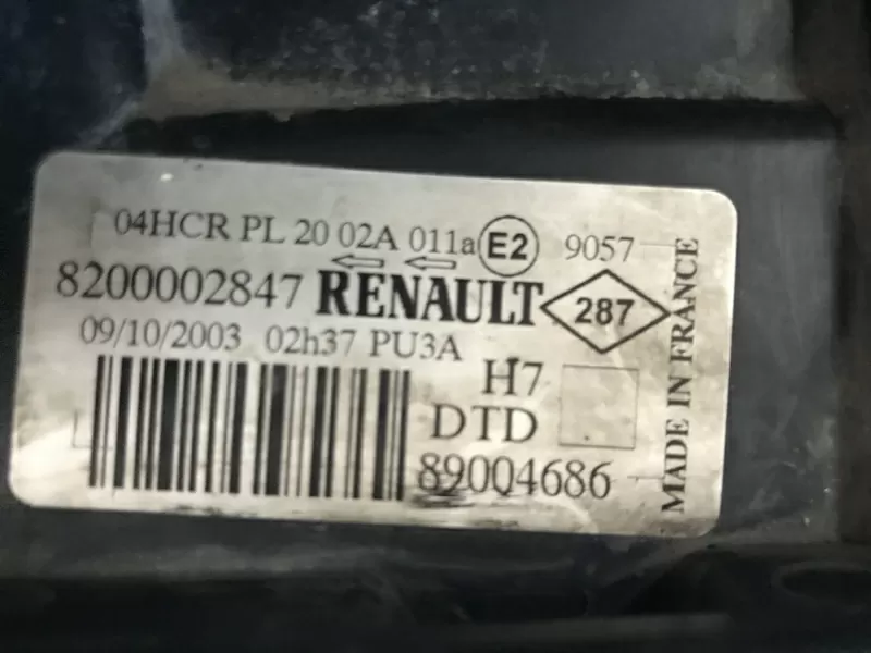 Бу корпус фары правый Renault Laguna 2, 8200002847, дефект-трещинка, крепления все целые 3