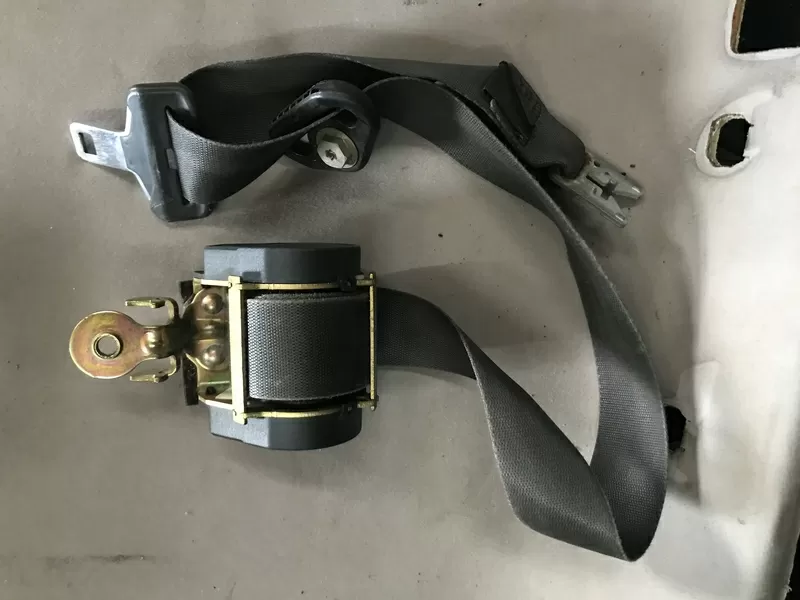 Бу ремень безопасности передний левый Renault Scenic 2 8200699576, 8200309205, 8200637454, 868850063R