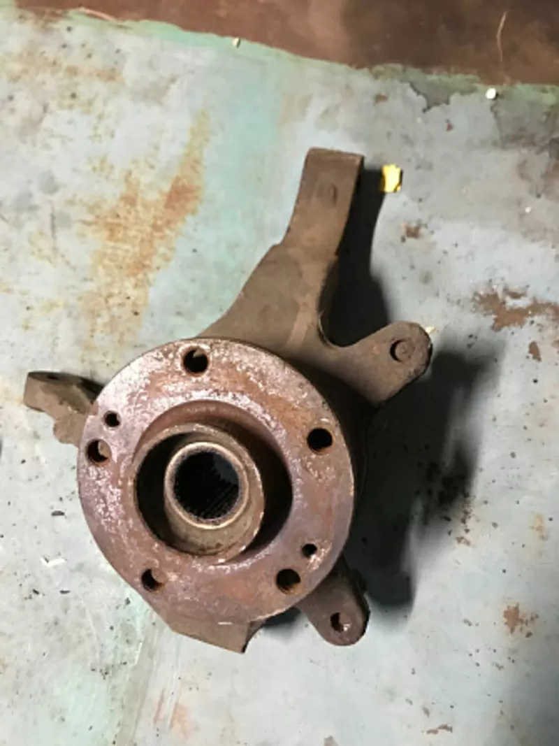 Бу поворотный кулак Renault Laguna 2, 8200322078, 7700421826, правый.