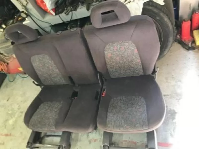 Бу задний ряд сидений, диван Mercedes W168, A1689204106, A1689204206