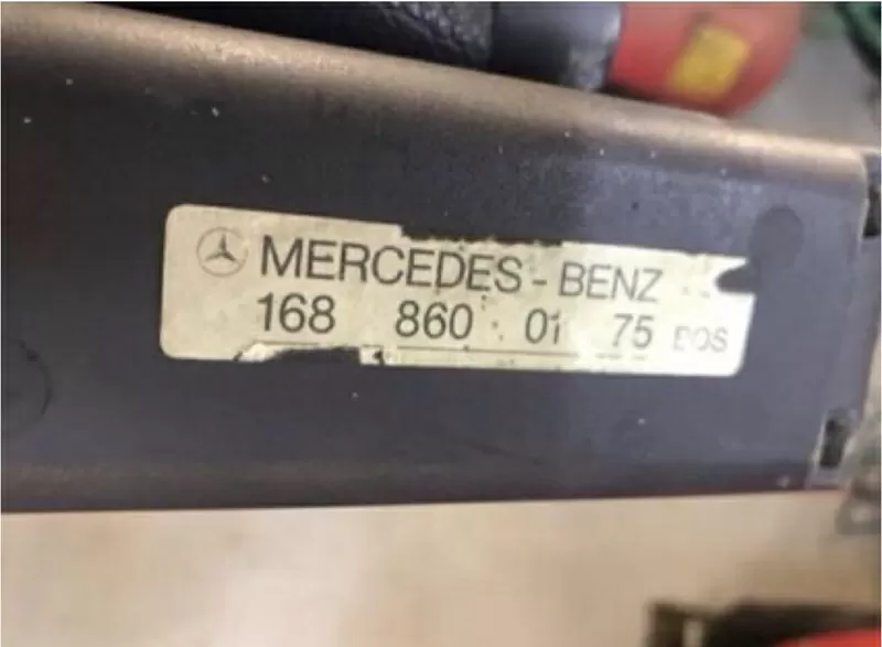 Бу полка, шторка багажника Mercedes Benz W168, A1688600175 2