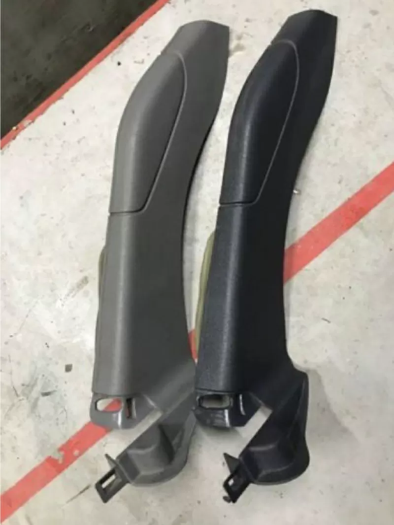Бу накладка арки Renault Laguna 2, 8200074592, 8200000233, 8200074594, 8200004397, правая.