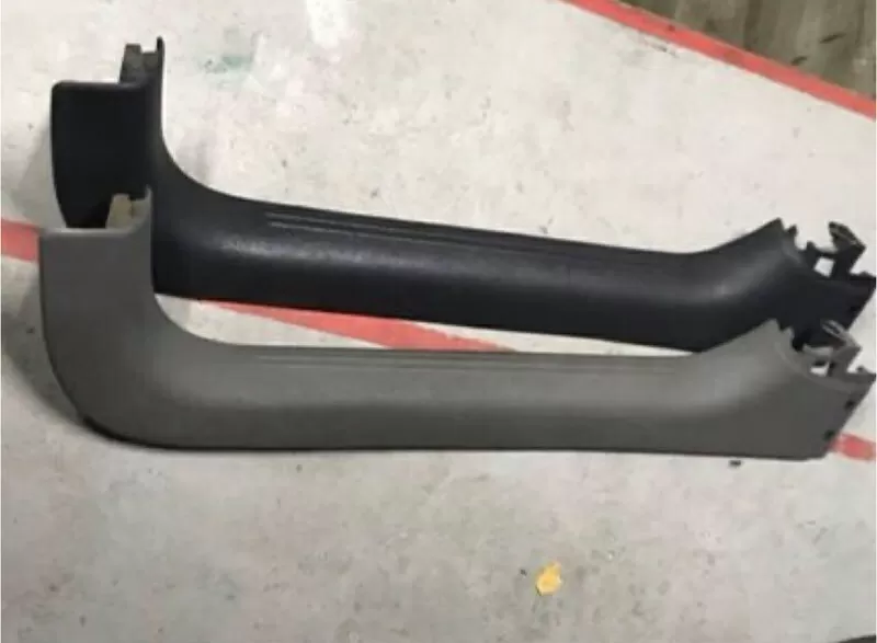 Бу накладка порога Renault Laguna 2, 8200000256, 8200074588, передняя правая.