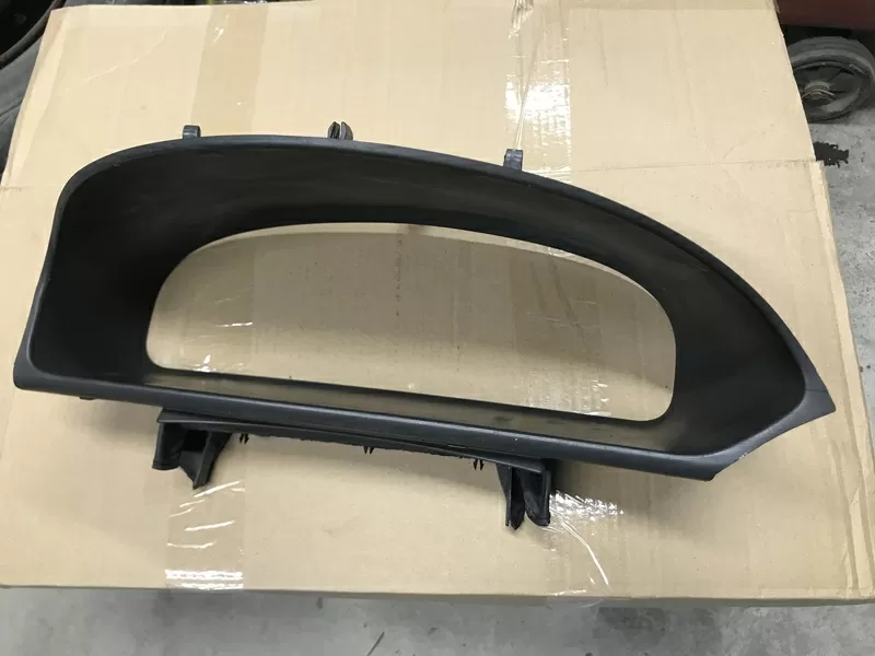 Бу накладка панели приборов Renault Laguna 2, 8200025894 8200025893