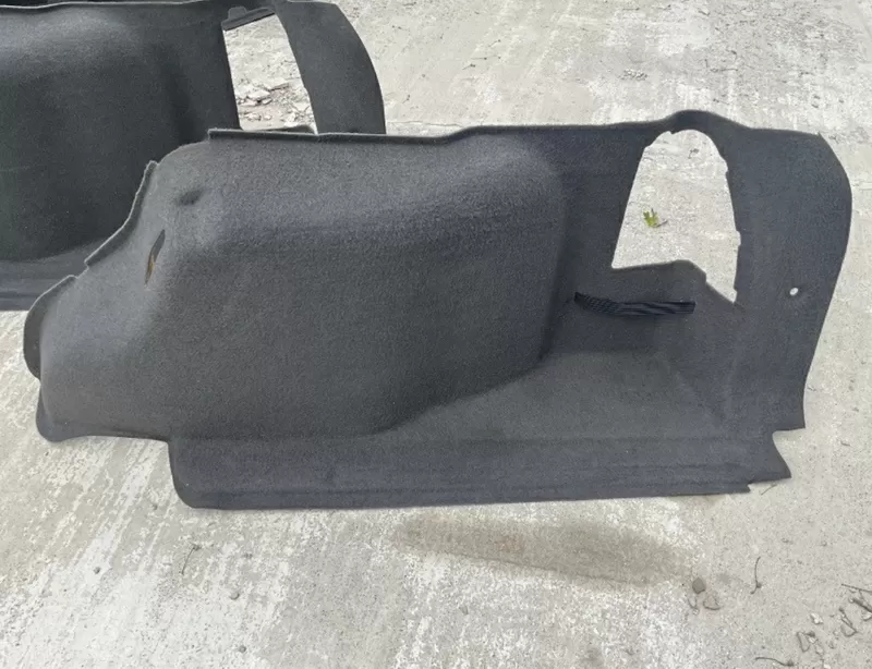 Бу обшивка багажника Renault Laguna 2, 8200016499, универсал, правая