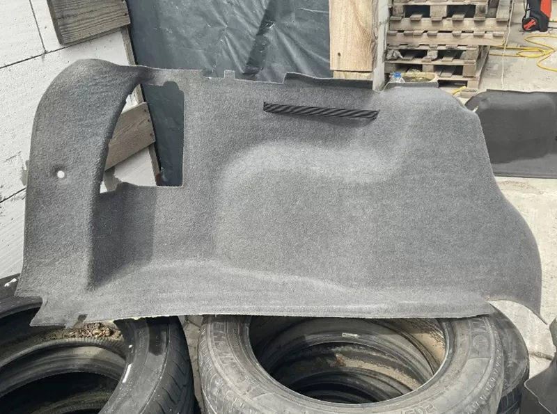 Бу обшивка багажника Renault Laguna 2, 8200016498, универсал, левая,
