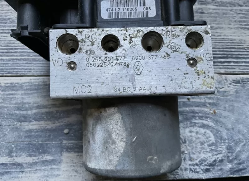 Б/у блок ABS Renault Megane Scénic 2, 8200377455, 0265231577, 0265800440 2