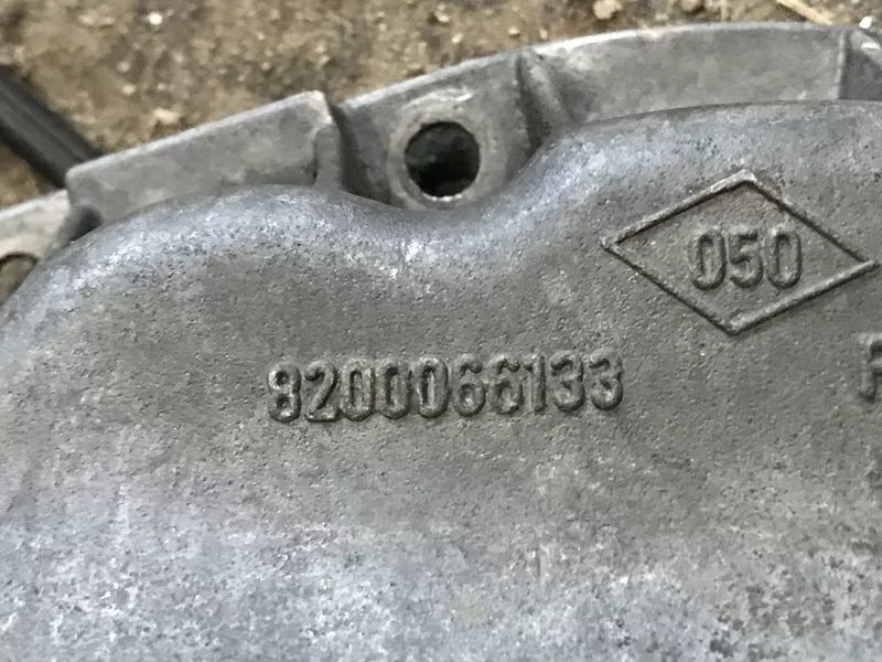 Бу поддон масляный вареный Renault 8200066133,  8200760467,  8200221013,  8200066130,  8200033707,  Laguna Megane Trafic Master 2