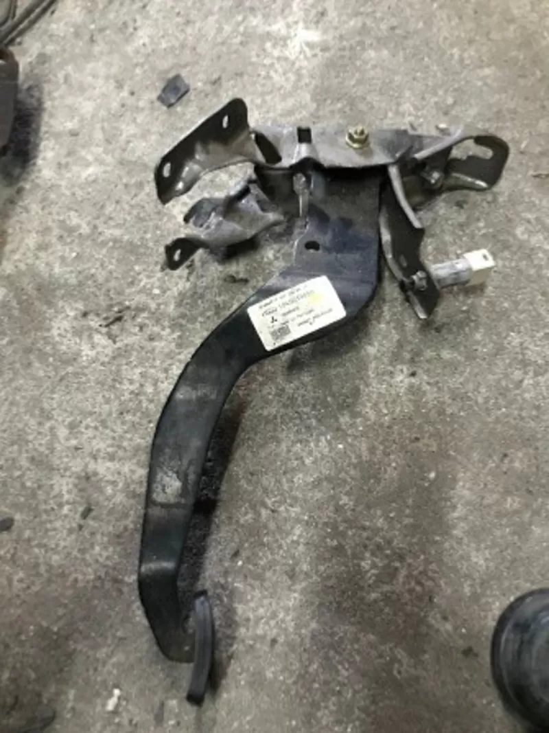 Бу педаль тормоза A4542900618 Smart Forfour W454,  Colt VI Z30