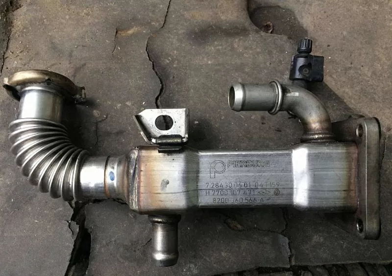 Б/у охладитель EGR Renault Scenic 2,  8200360566A,  7700107471,  7284300601