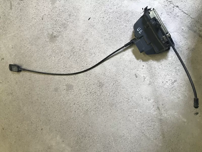 Бу замок задней правой двери 6 pin Renault Megane 2, 8200212467